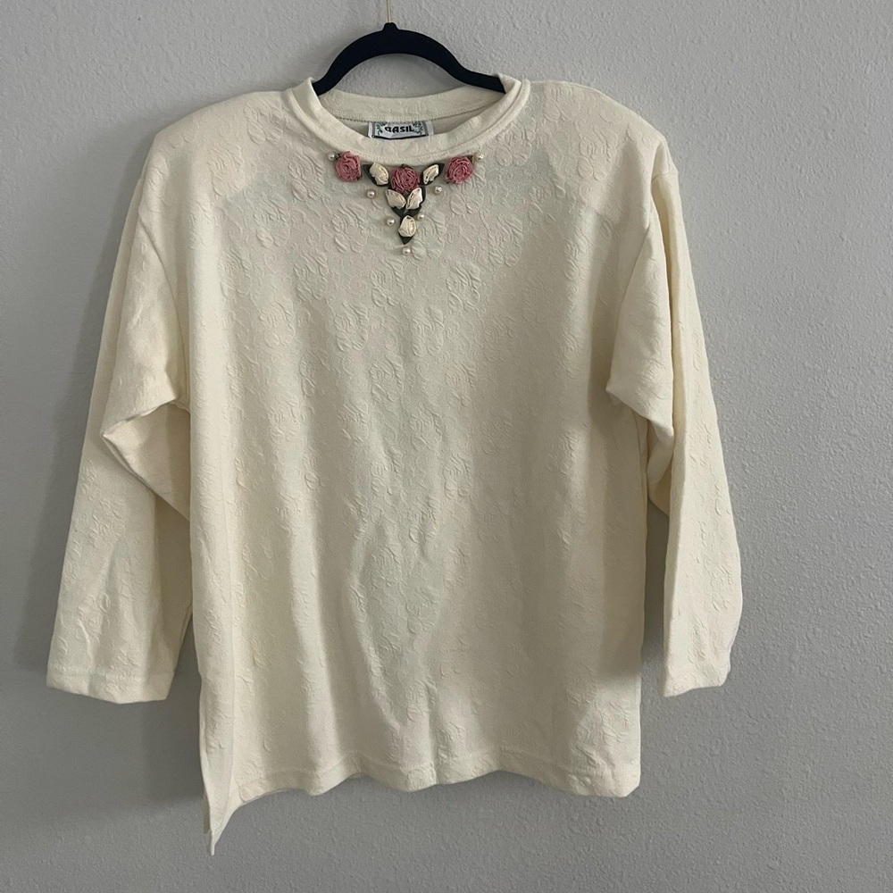 Vintage Basil Woman Long Sleeve Floral Embroidered 100% Cotton Sweater, Size L
